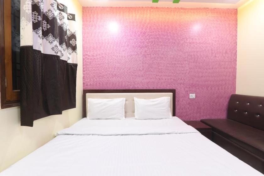 Shree Ram Hotel Gorakhpur Eksteriør bilde