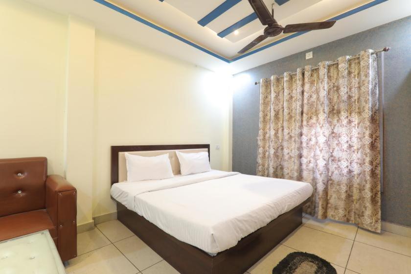 Shree Ram Hotel Gorakhpur Eksteriør bilde
